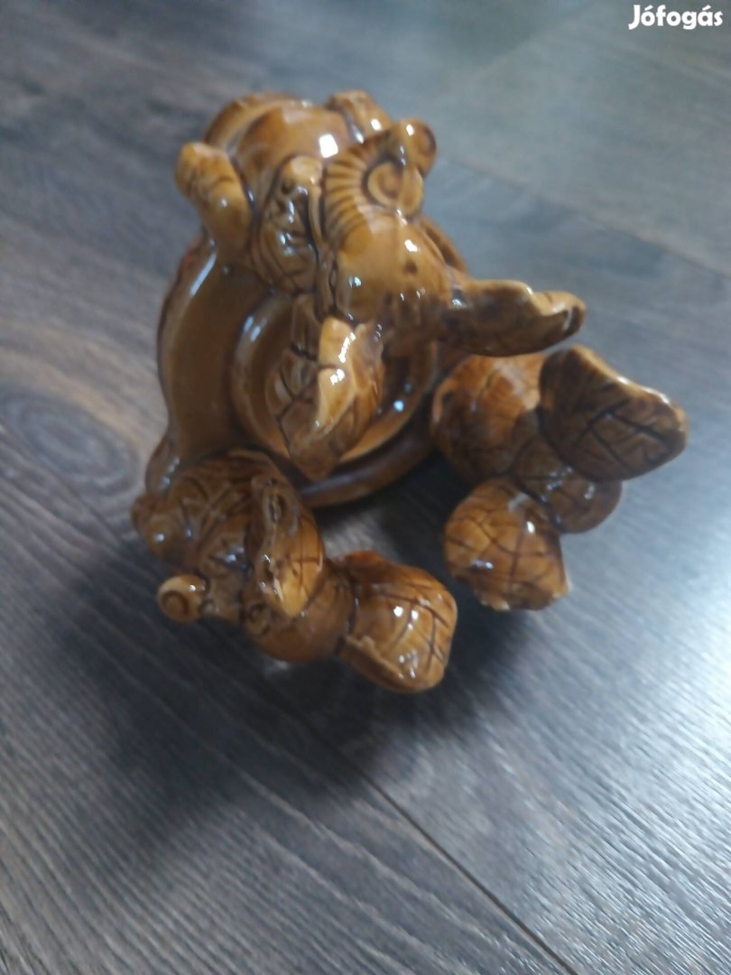 Elefántos mécsestarto porcelan