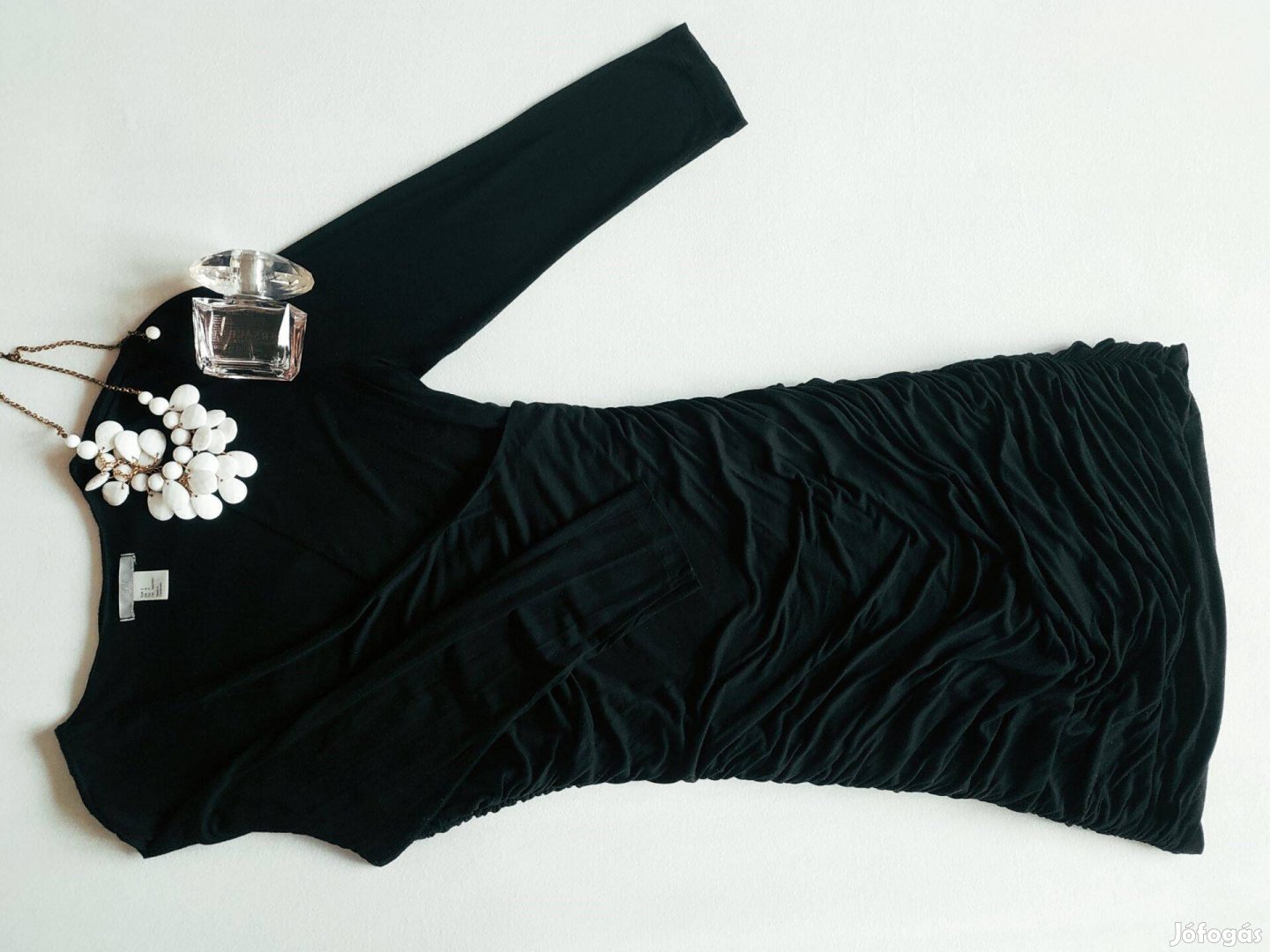 Elegáns, testhezálló bodycon húzott/rüssölt H&M ruha, fekete, S/M