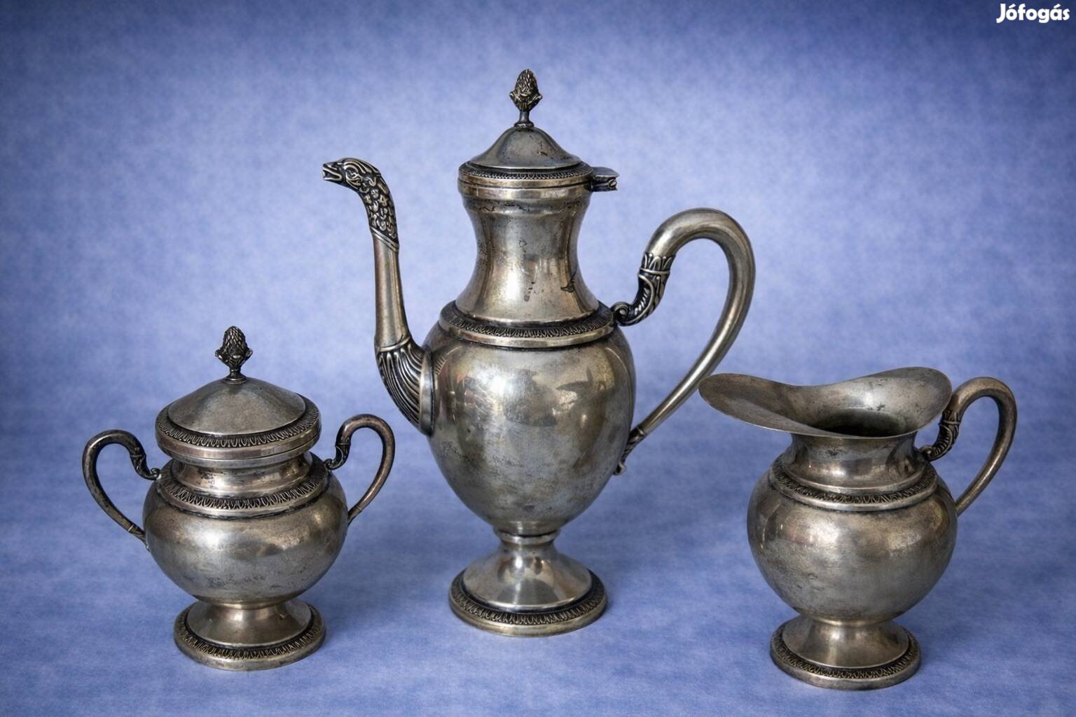 Elegáns empír stílusú ezüst kávésteás készlet kiöntő,