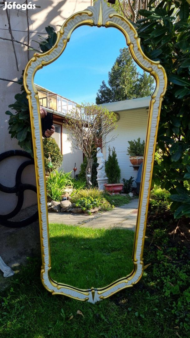 Elegáns fehér-arany fali tükör 140× cm