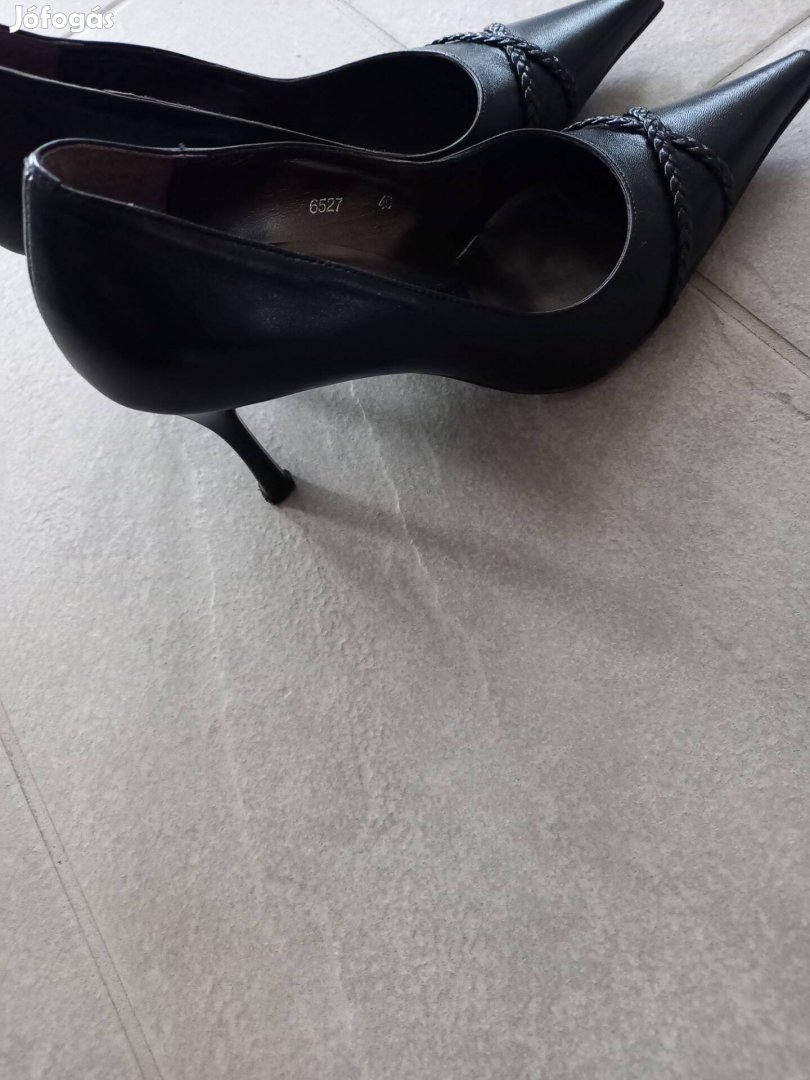 Elegáns fekete bőr cipő 40-es méret