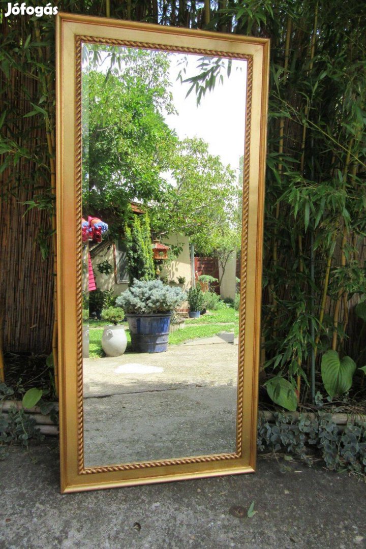 Elegáns nagy arany fa keretes fali tükör 165×75 cm