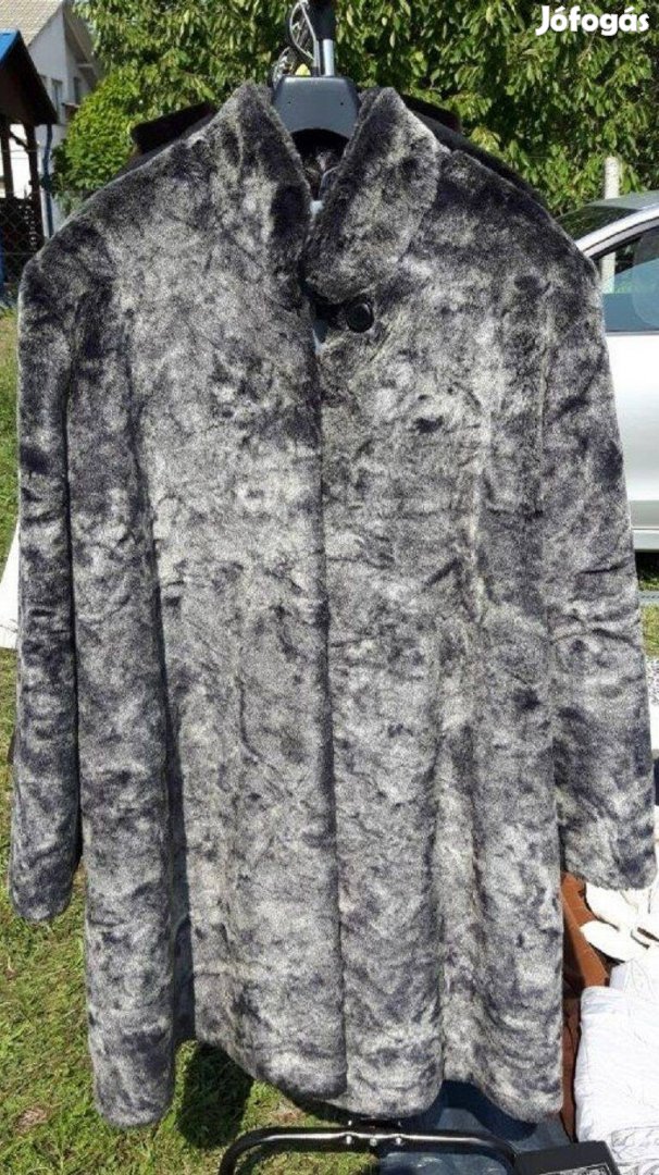Elegáns női bunda (XXL) Nyékládházán eladó