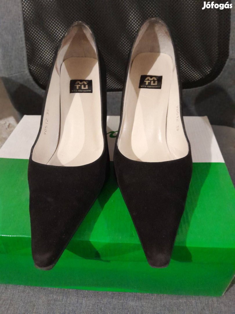 Elegáns női cipő 39 es méretben