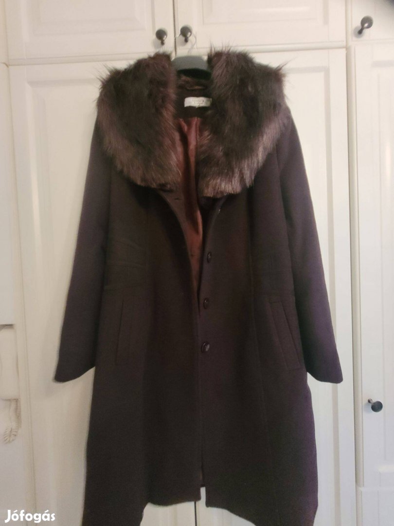 Elegáns női kabát 42-es méretben eladó!