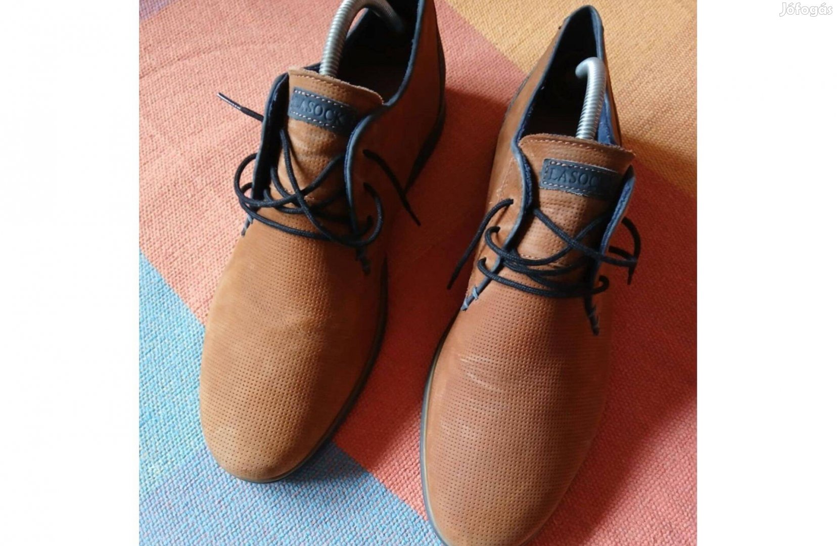 Elegáns-sportos férfi cipő