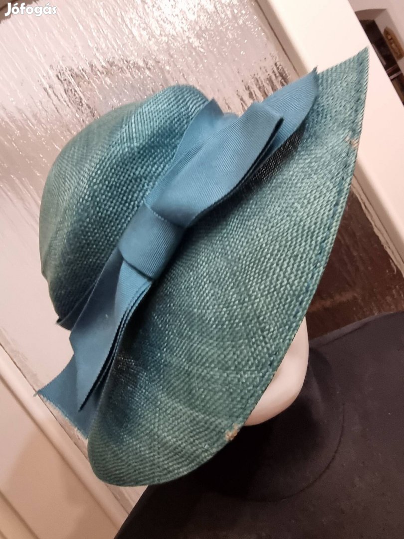 Elegáns szalmakalap 