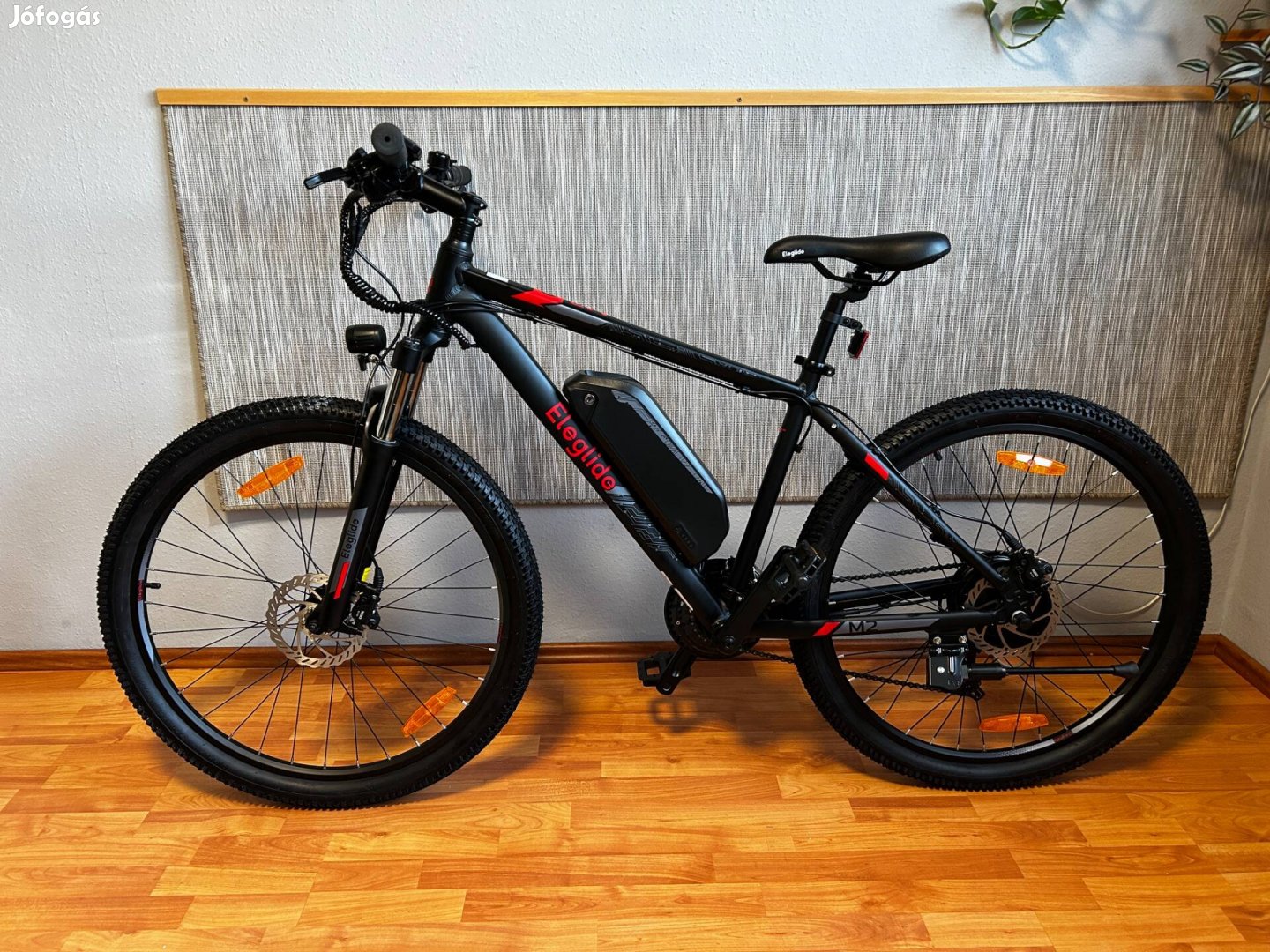 Eleglide M2 250W-os elektromos kerékpár / E-Bike (Új!)