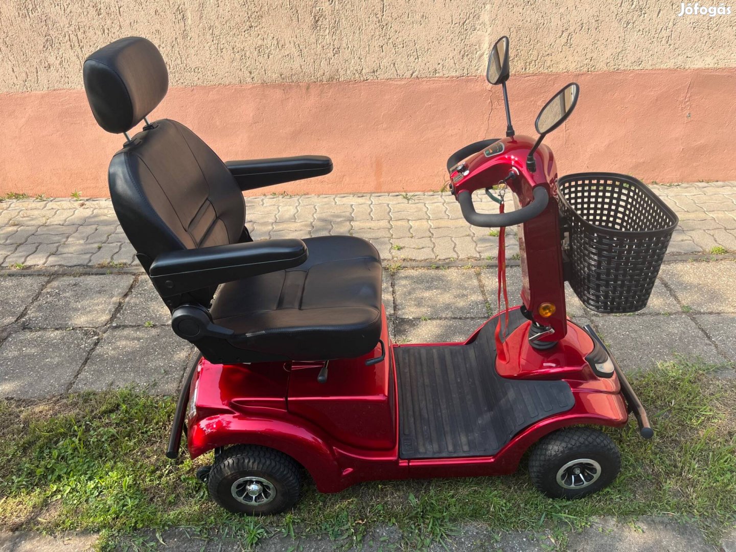 Elektra 7000 elektromos moped