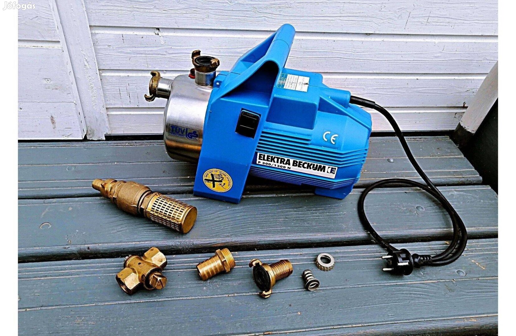 Elektra Beckum P 300/1300 N TÜV kerti szivattyú 5 db tertozékkal