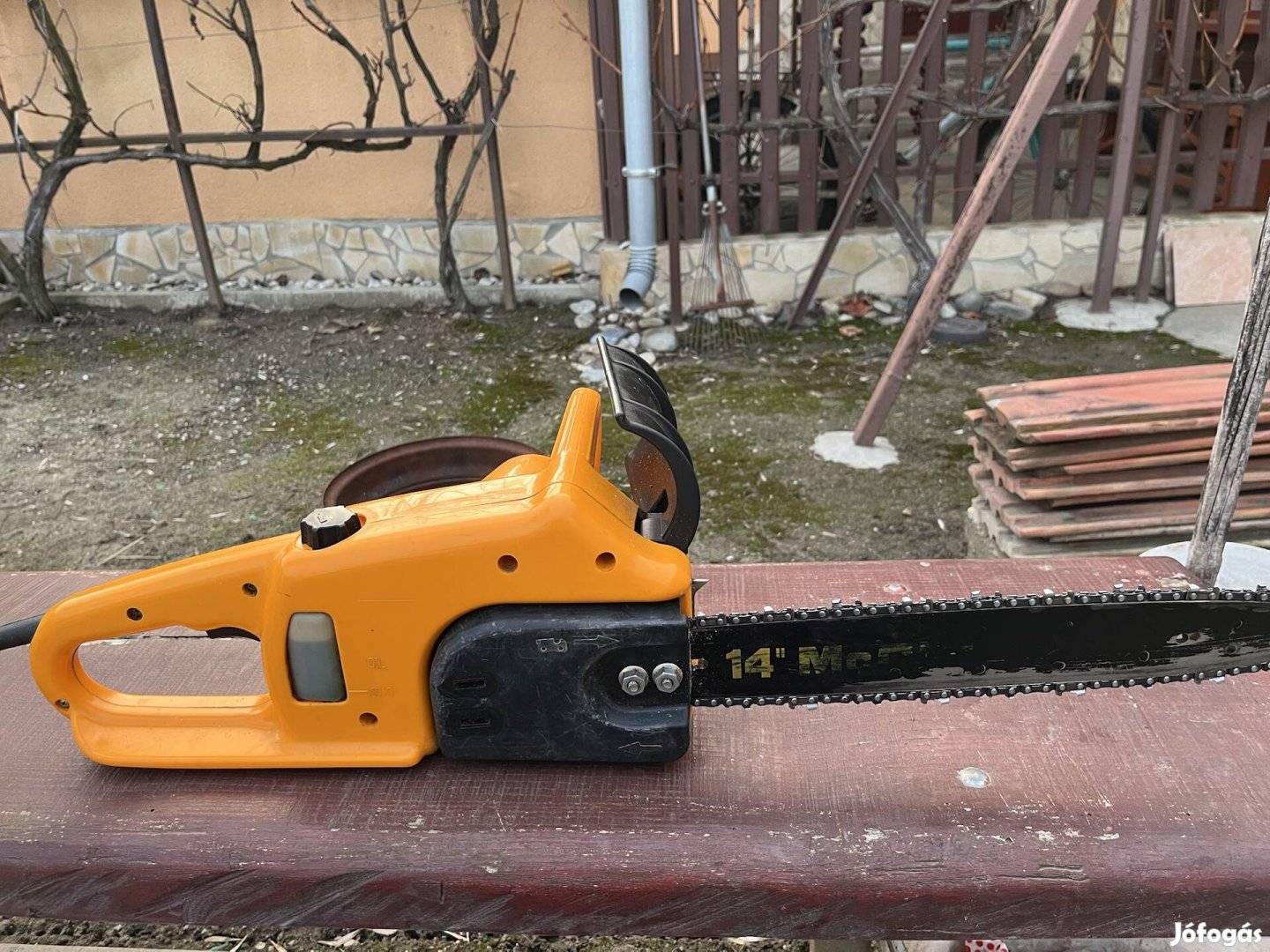 Elektrolux villanyos fűrész