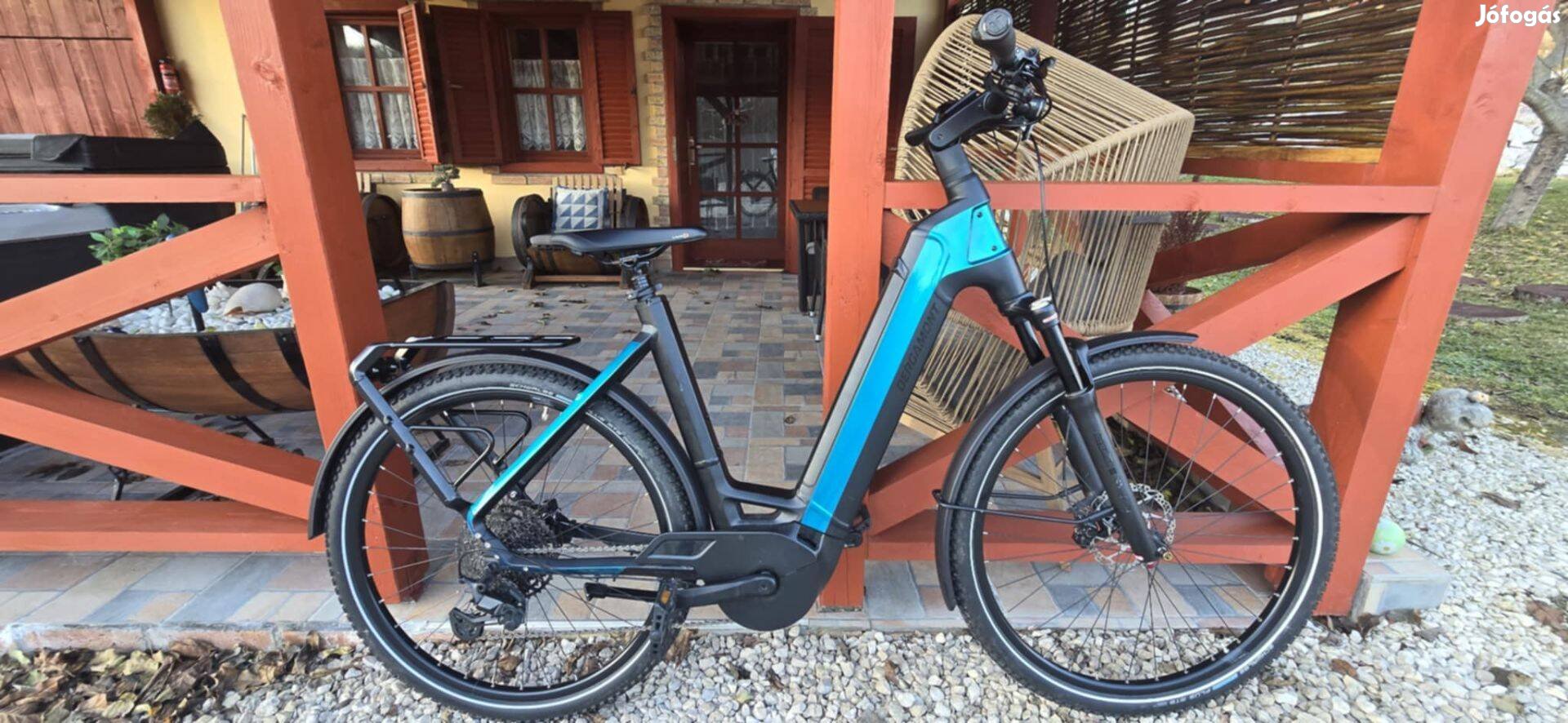 Elektromos Kerékpár Ebike Bergamont Elit Trekking/0-Km/Nagyon Minőségi