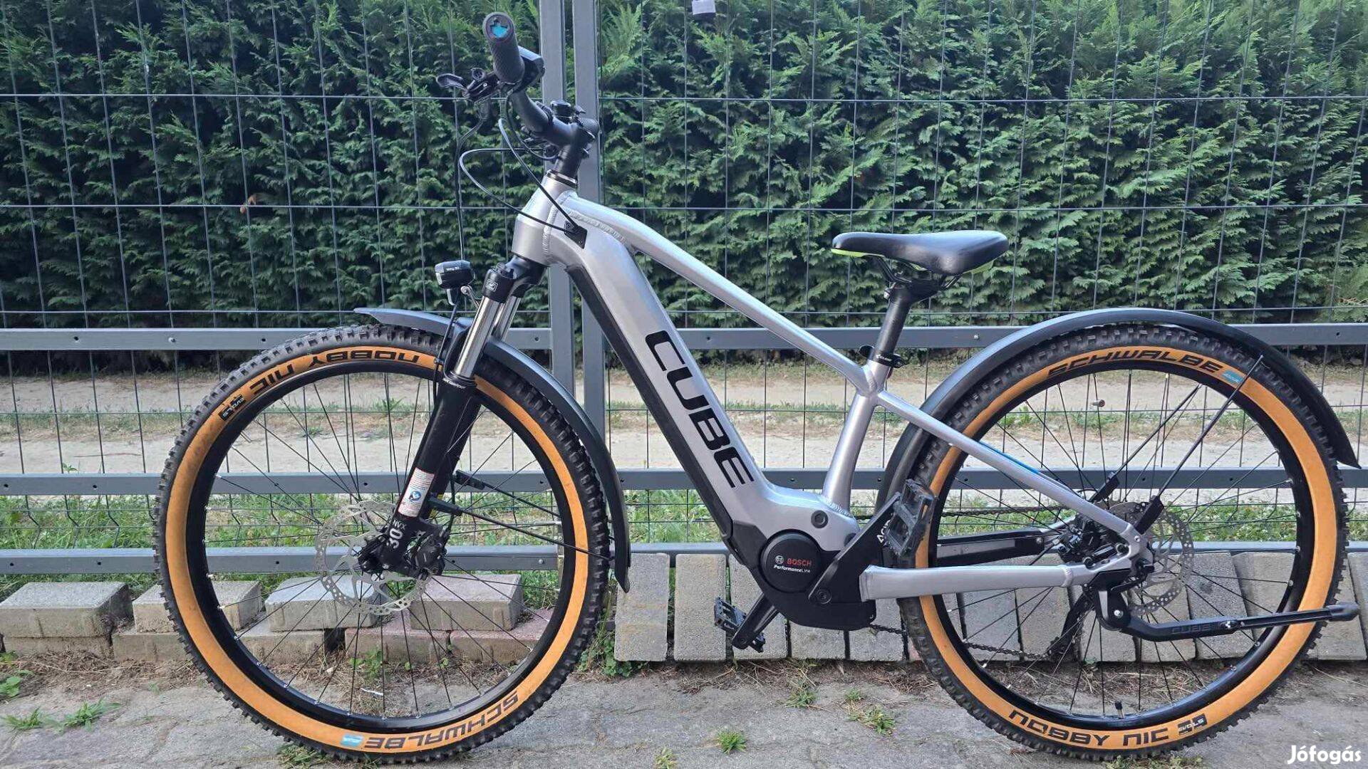 Elektromos Kerékpár Ebike Cross Trekking/Bosch 65Nm/500Wh/S-Méret