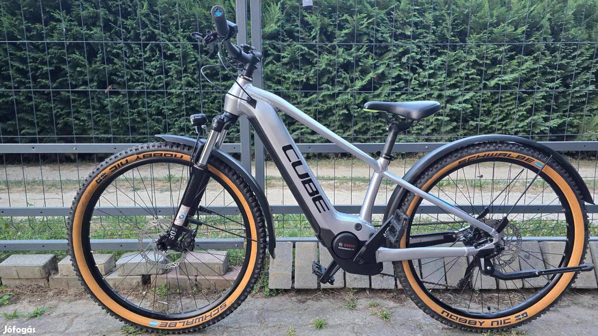 Elektromos Kerékpár Ebike Cube Nuride Cross Trekking Kis Méret