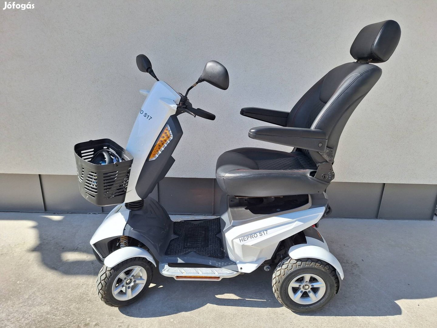 Elektromos MOPED ,Rokkantkocsi,Mozgásérült MOPED