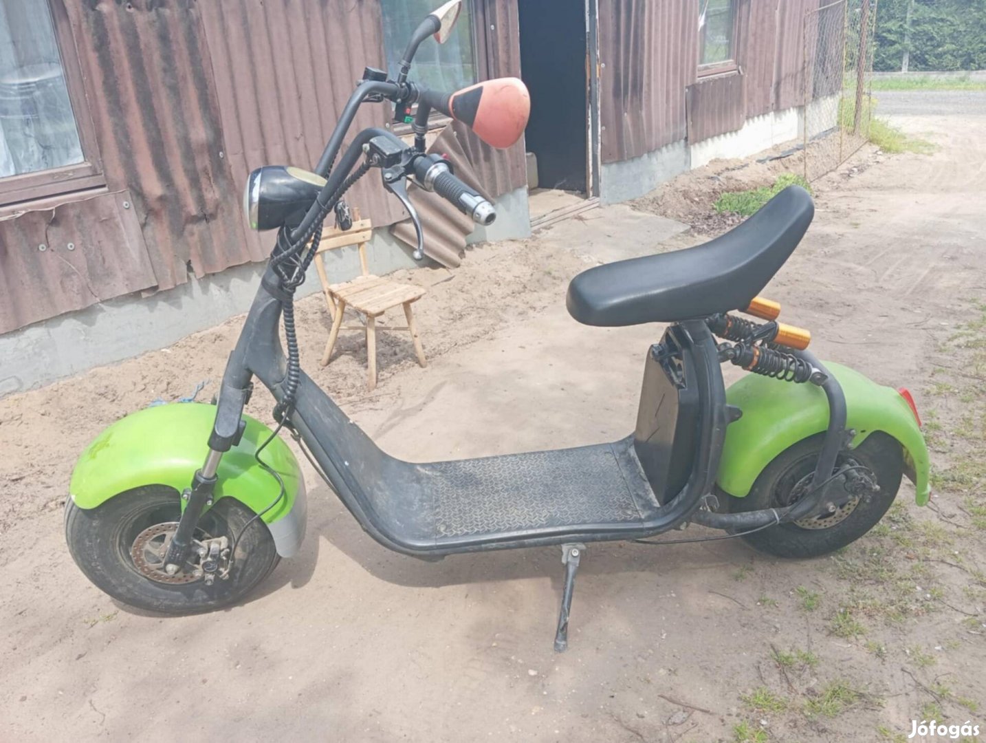 Elektromos Robogó