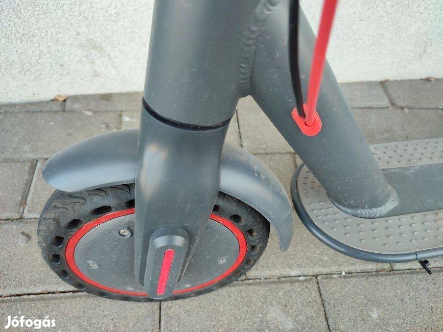 Elektromos Roller Keveset Használt Eladó