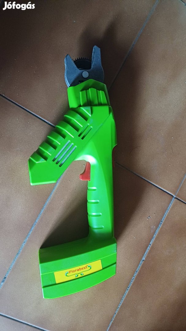 Elektromos ágvágó, új akkumulátoral 