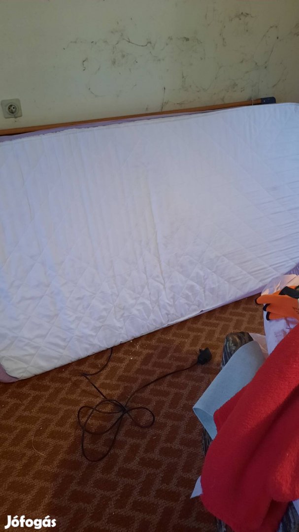 Elektromos ágy többszintű pozicionálásra