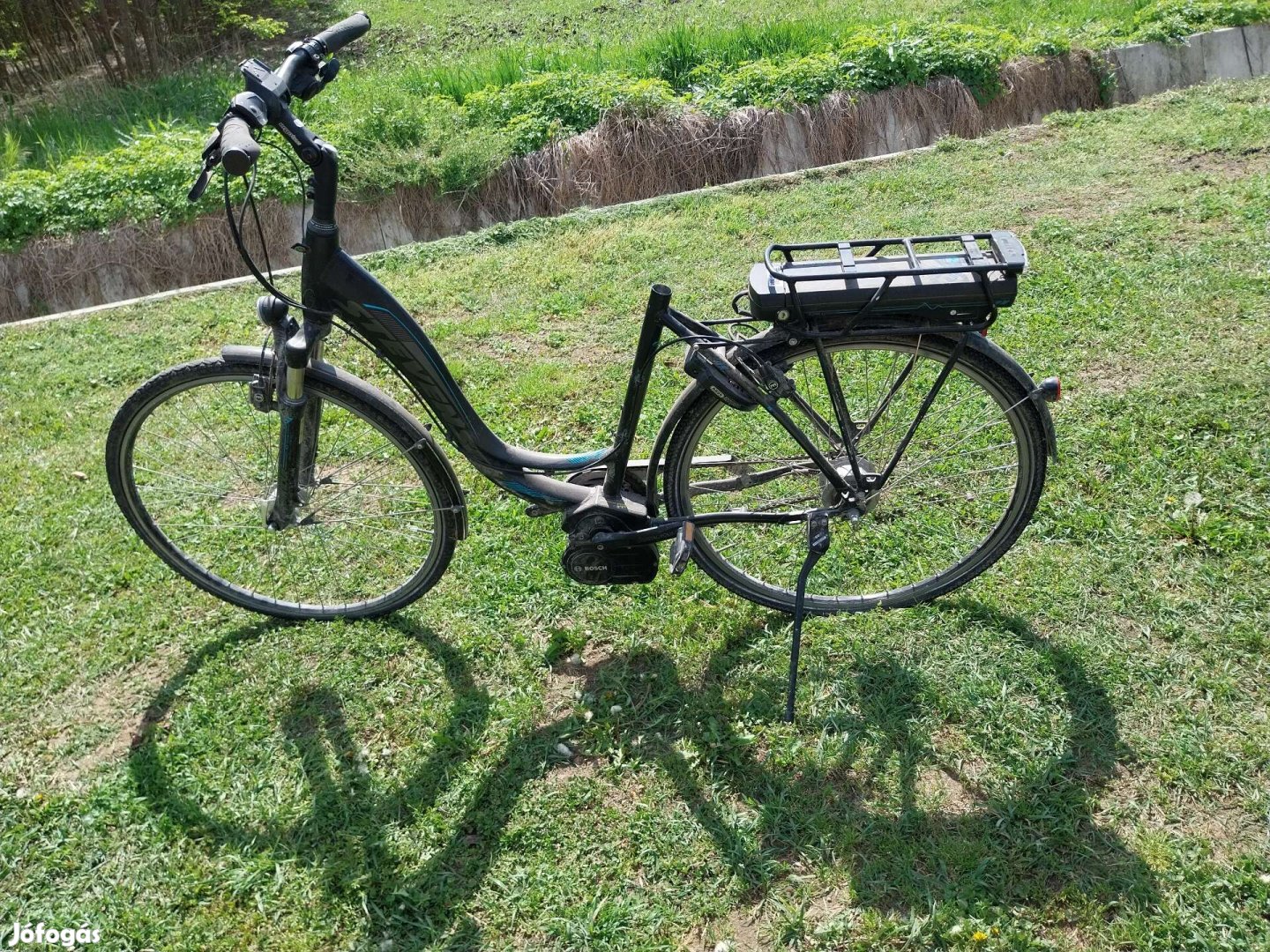 Elektromos bicikli kerékpár e bike Bosch Stevens felnőtt 