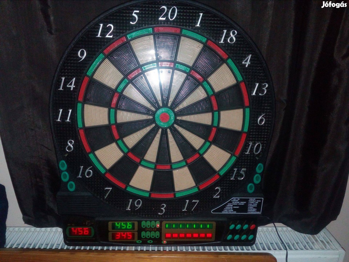 Elektromos digitális kijelzős darts dart tábla játék újszerű állapotba