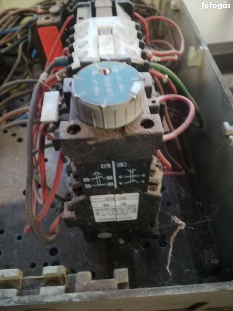 Elektromos doboz
