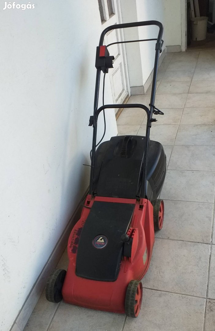 Elektromos fűnyíró