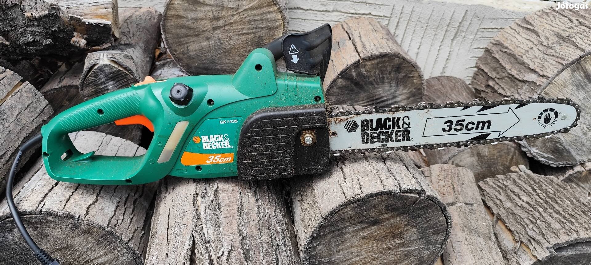 Elektromos fűrész Black & Decker 35 cm 