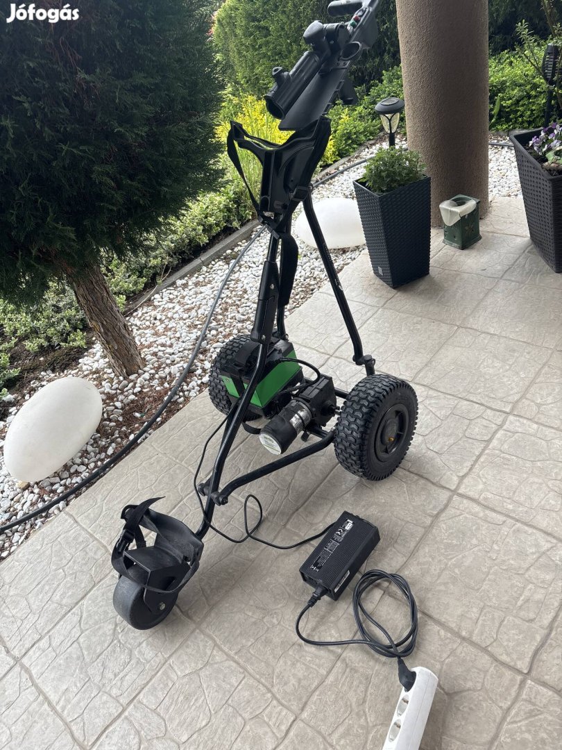 Elektromos golf szállítókocsi