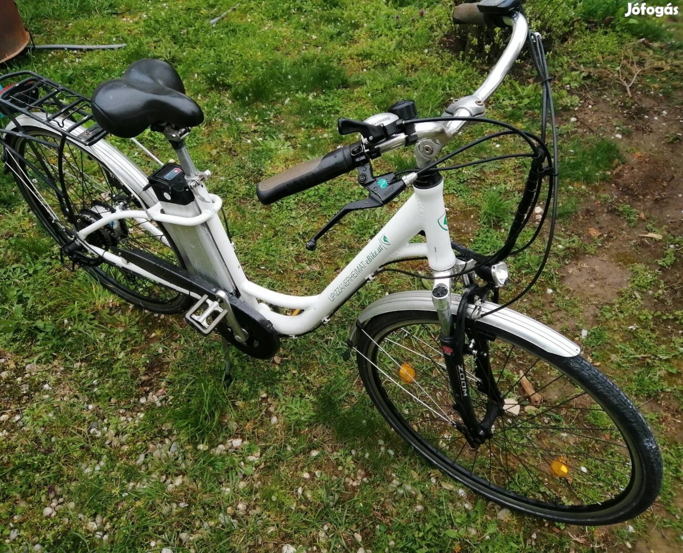 Elektromos kerékpár 28