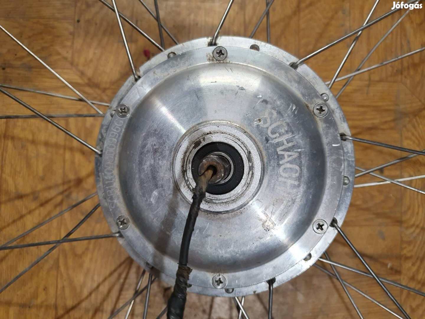 Elektromos kerékpár 28" első kerék 