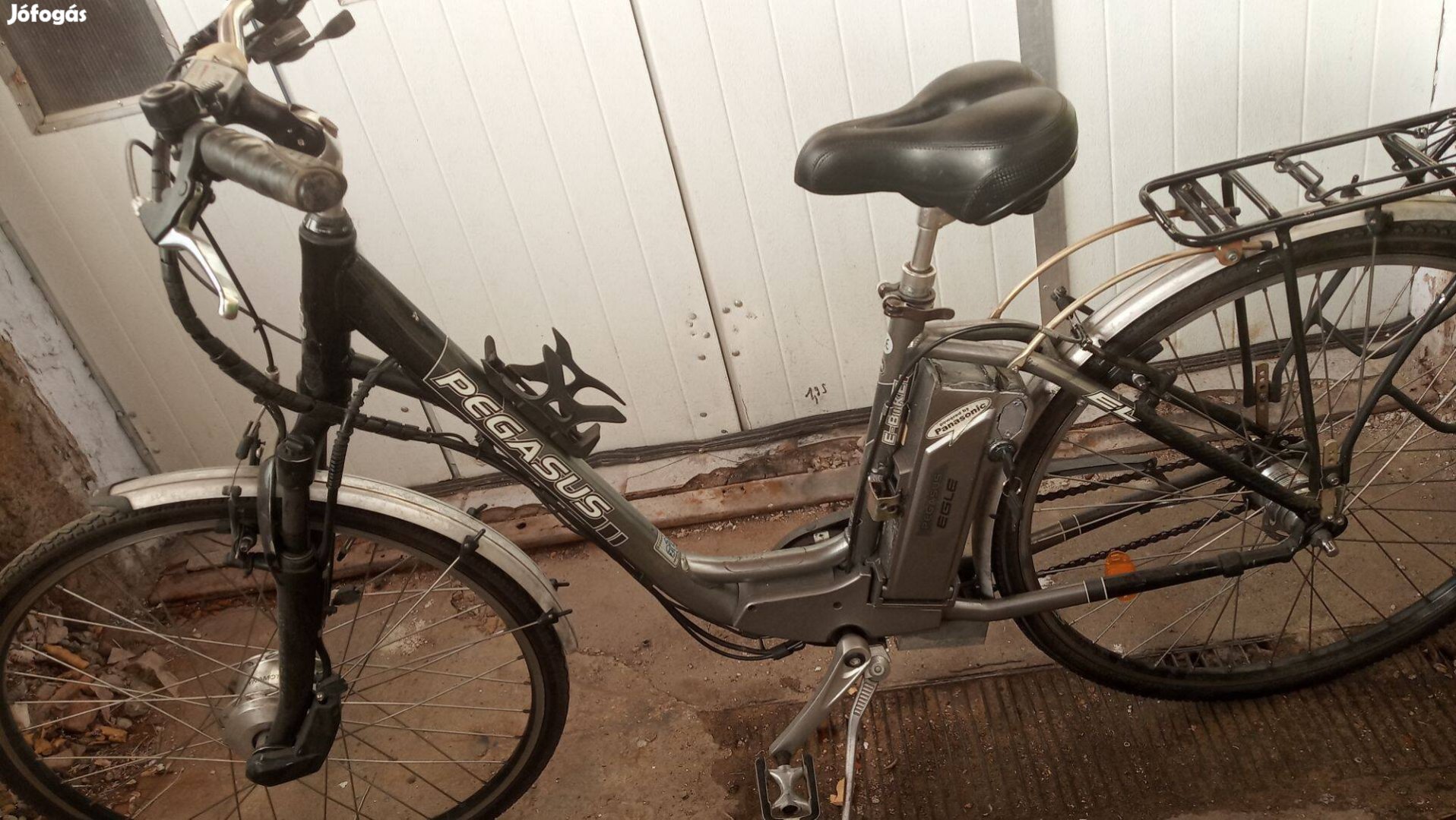 Elektromos kerékpár 36v 250w 28" jó állapotbban tökéletesen müködik
