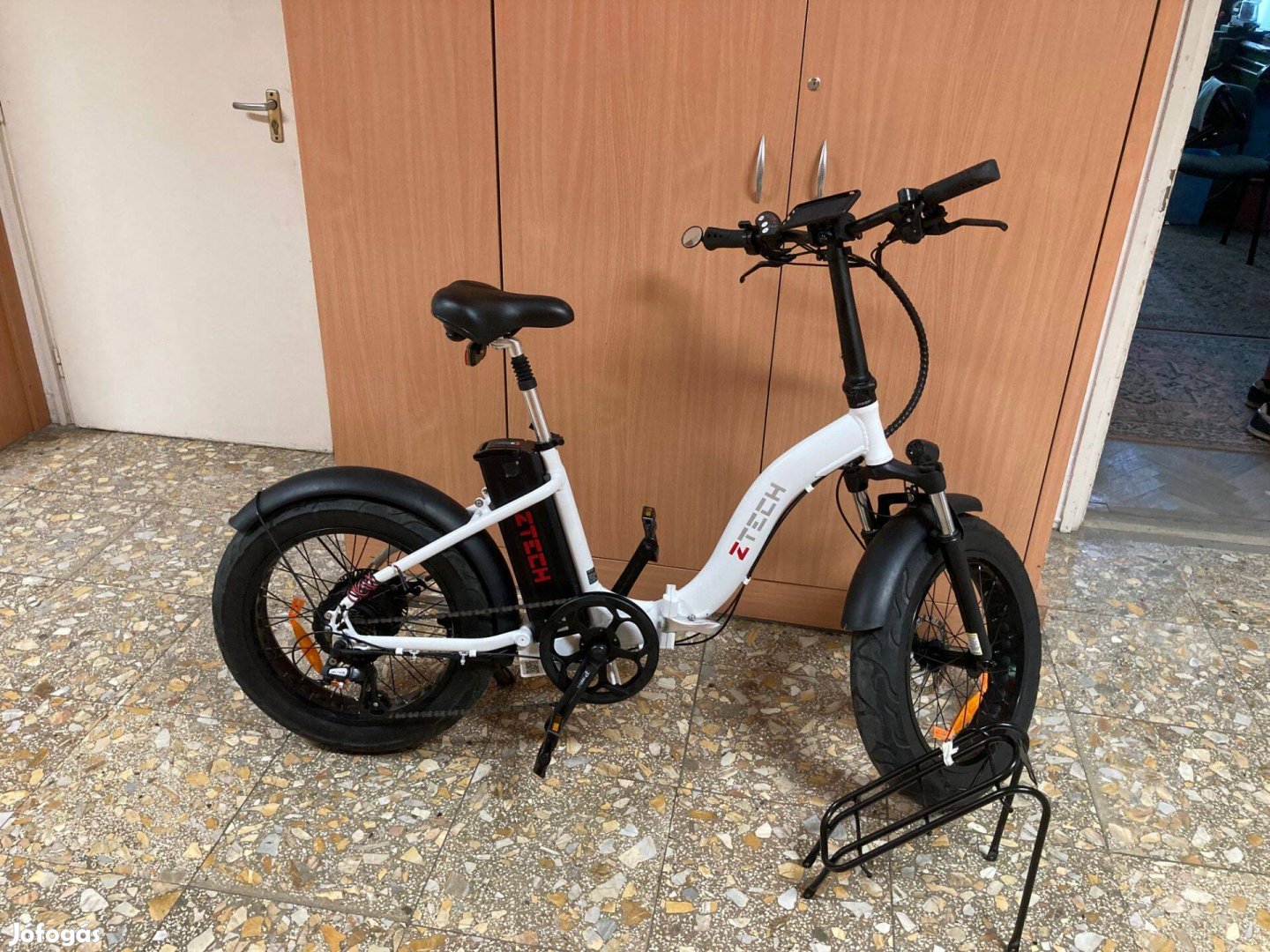 Elektromos kerékpár - Ztech