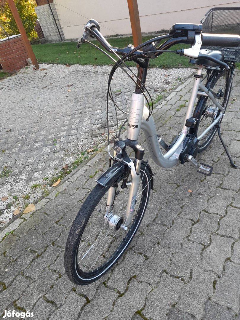 Elektromos kerékpár (e-bike, pedelec) ekadó