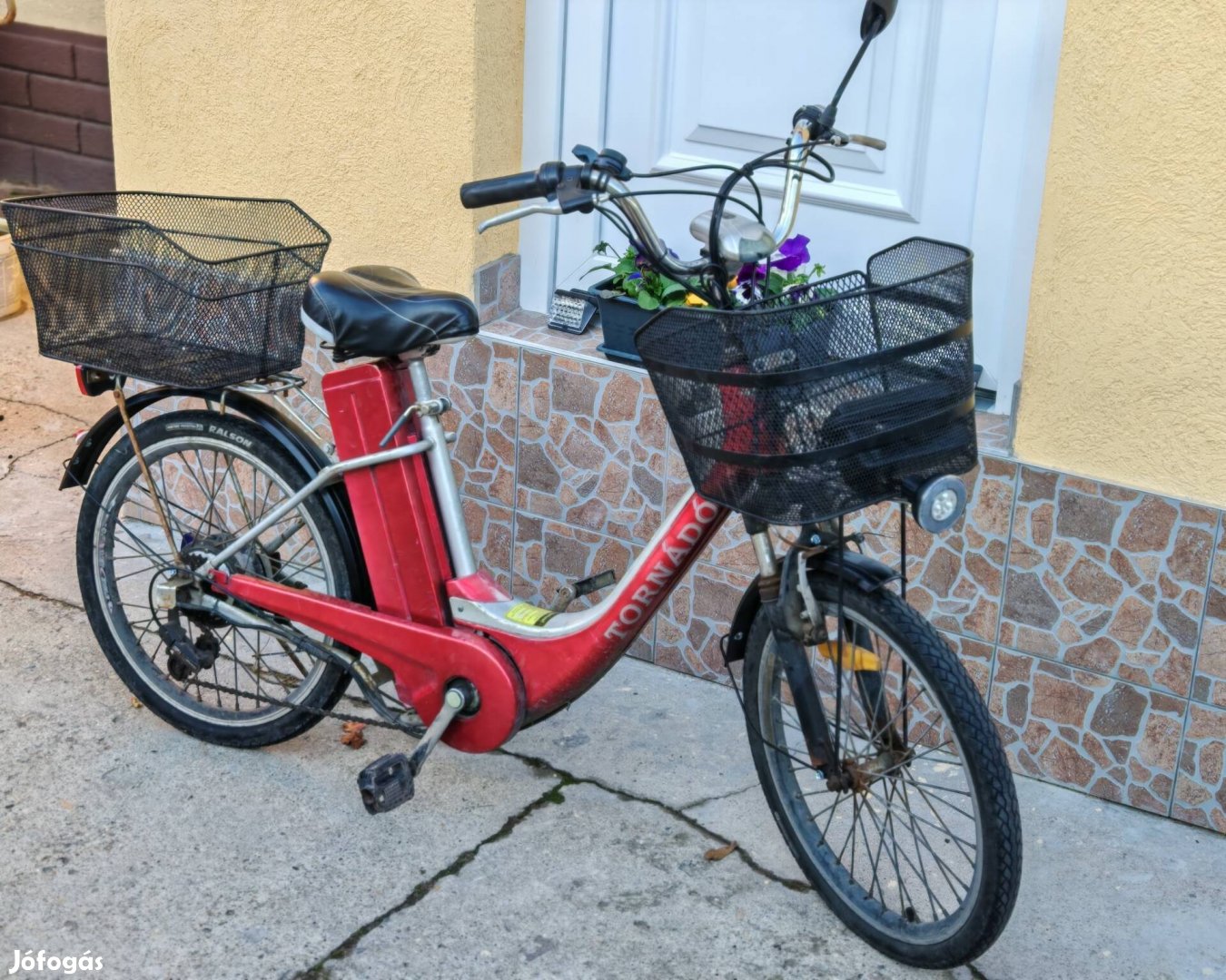 Elektromos kerékpár, kedvező áron Eladó.