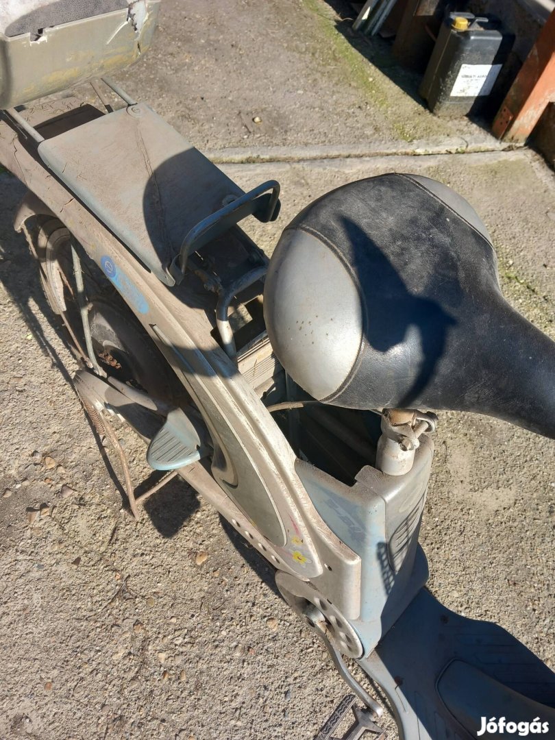 Elektromos kerékpár alkatrészei 