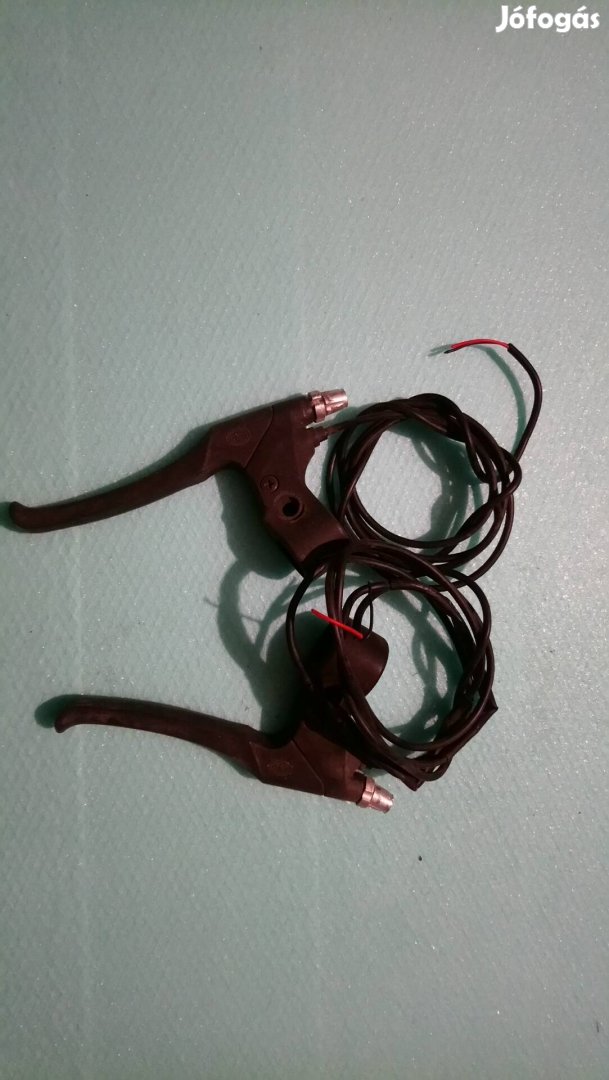 Elektromos kerékpár fékkarok 