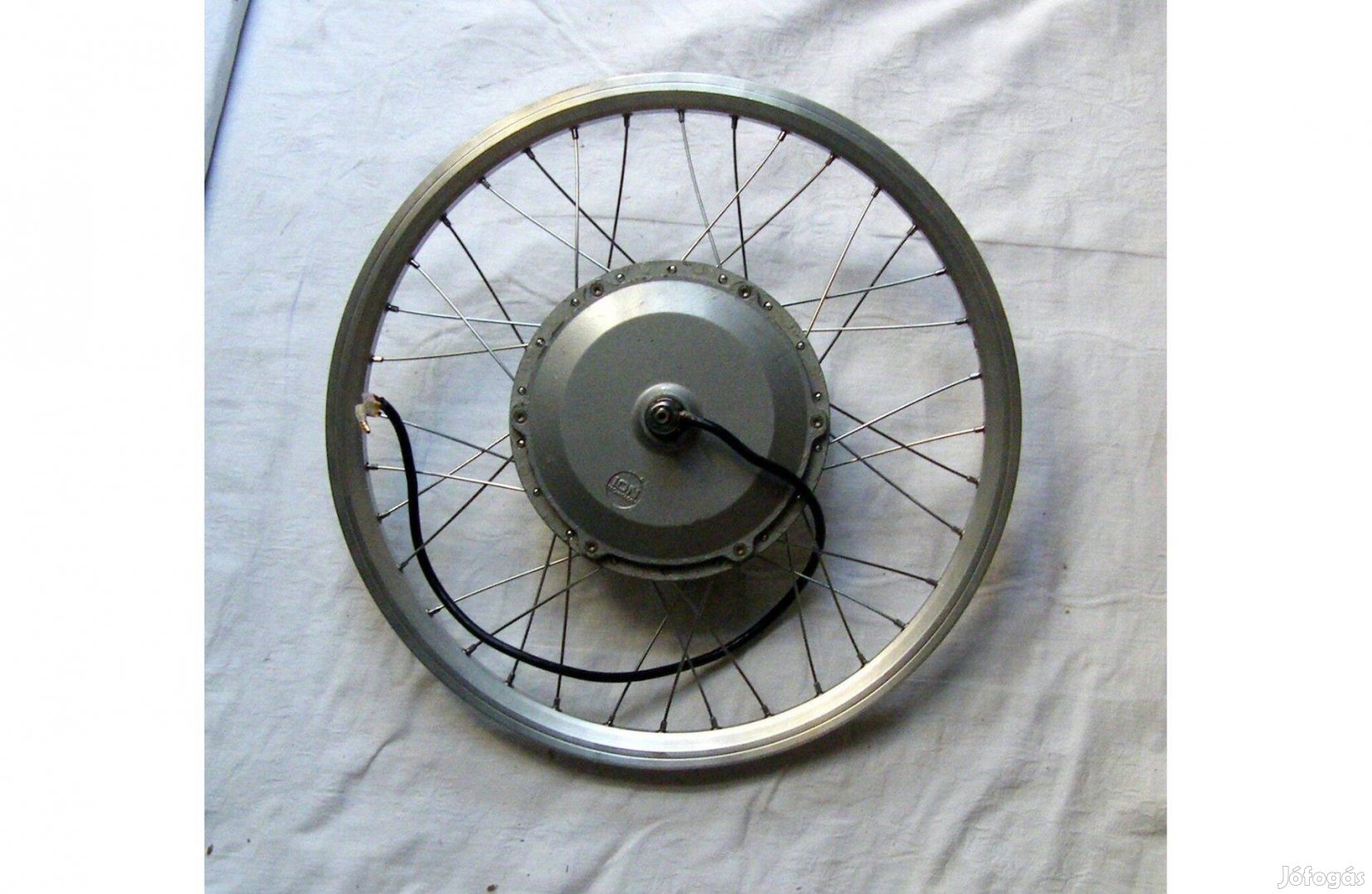 Elektromos kerékpár motoros kerék