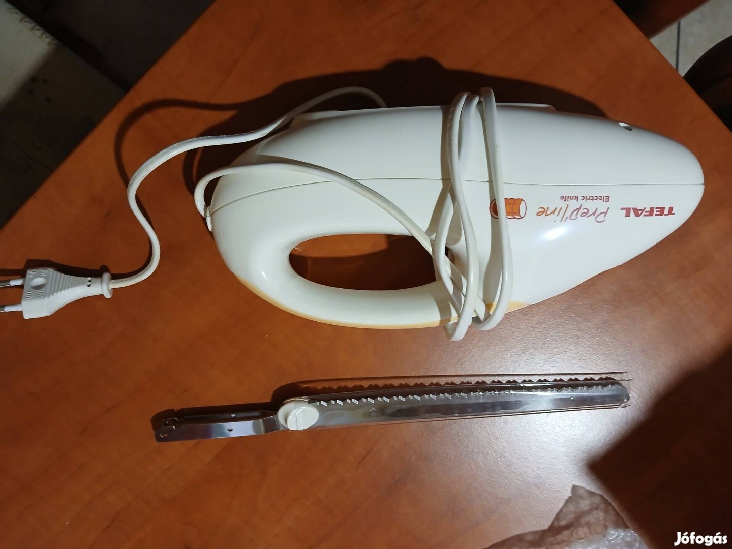 Elektromos kés Tefal