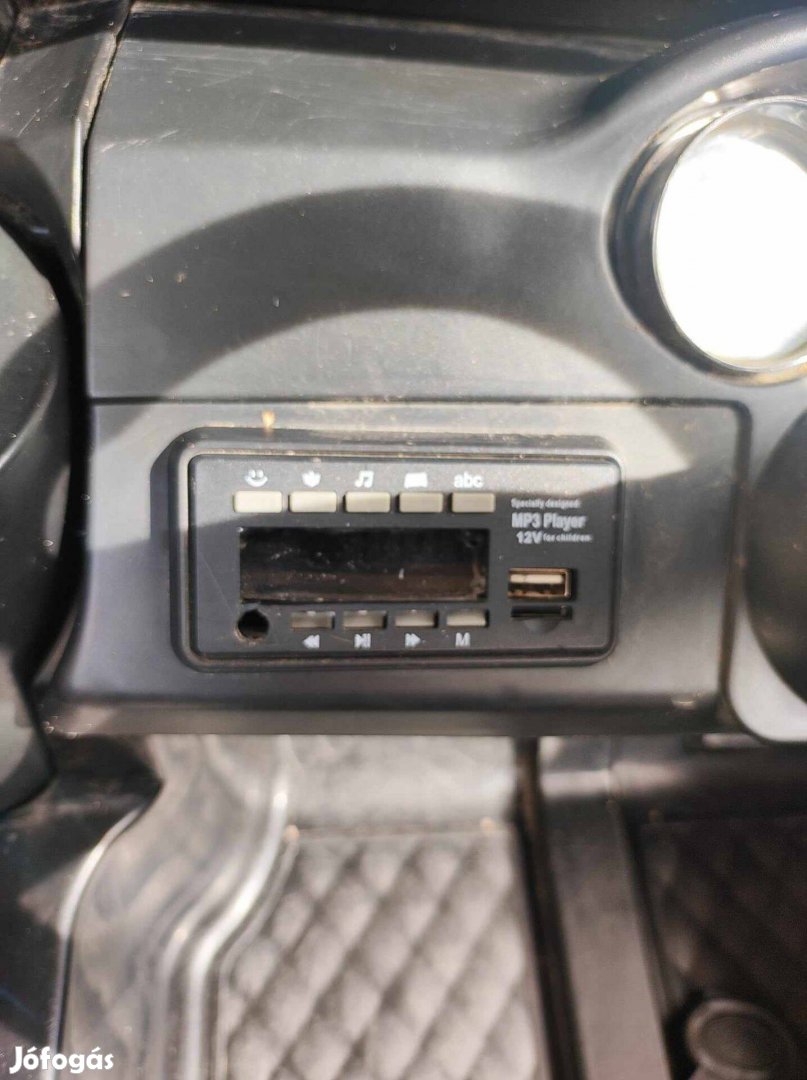 Elektromos kisautó