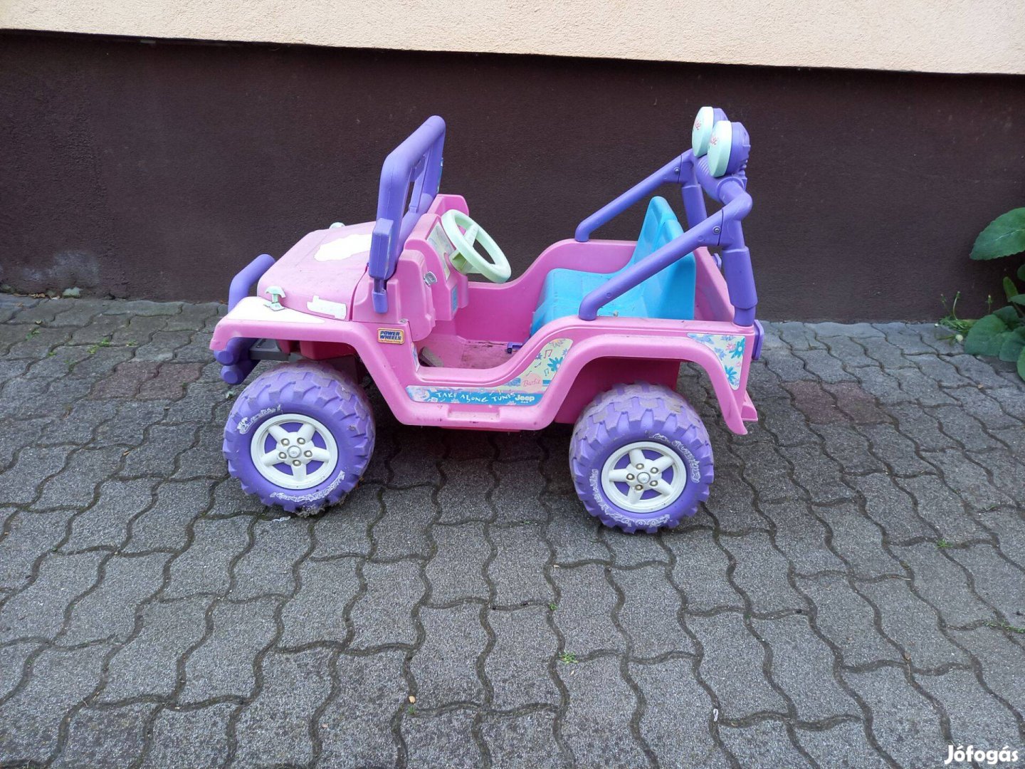 Elektromos kisautó
