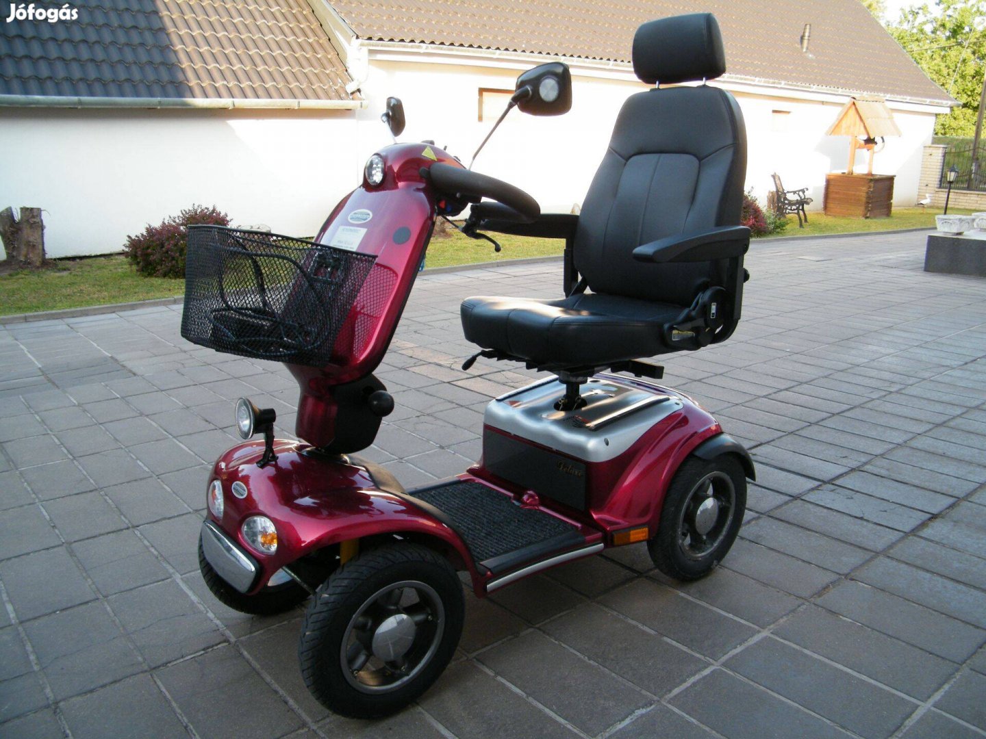 Elektromos moped Prémium kategória