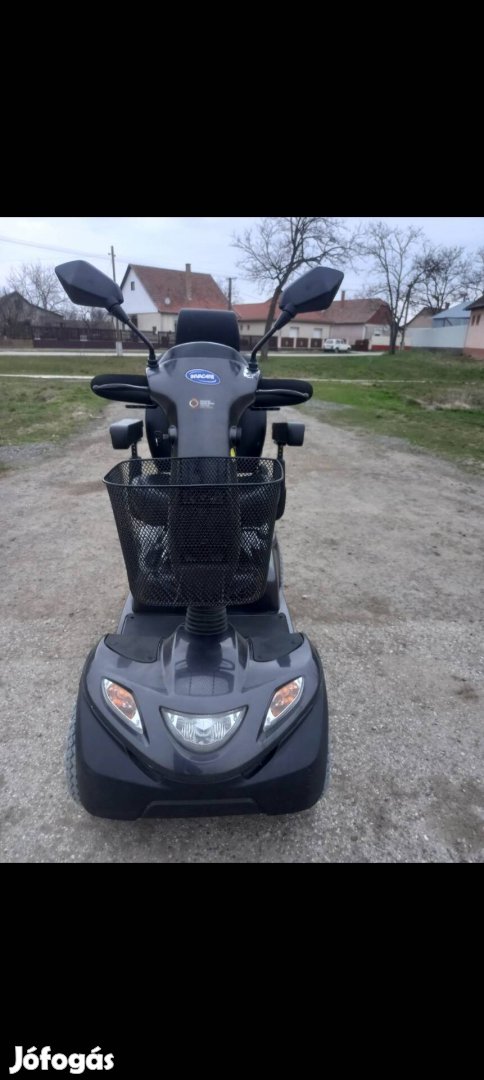 Elektromos moped eladó 