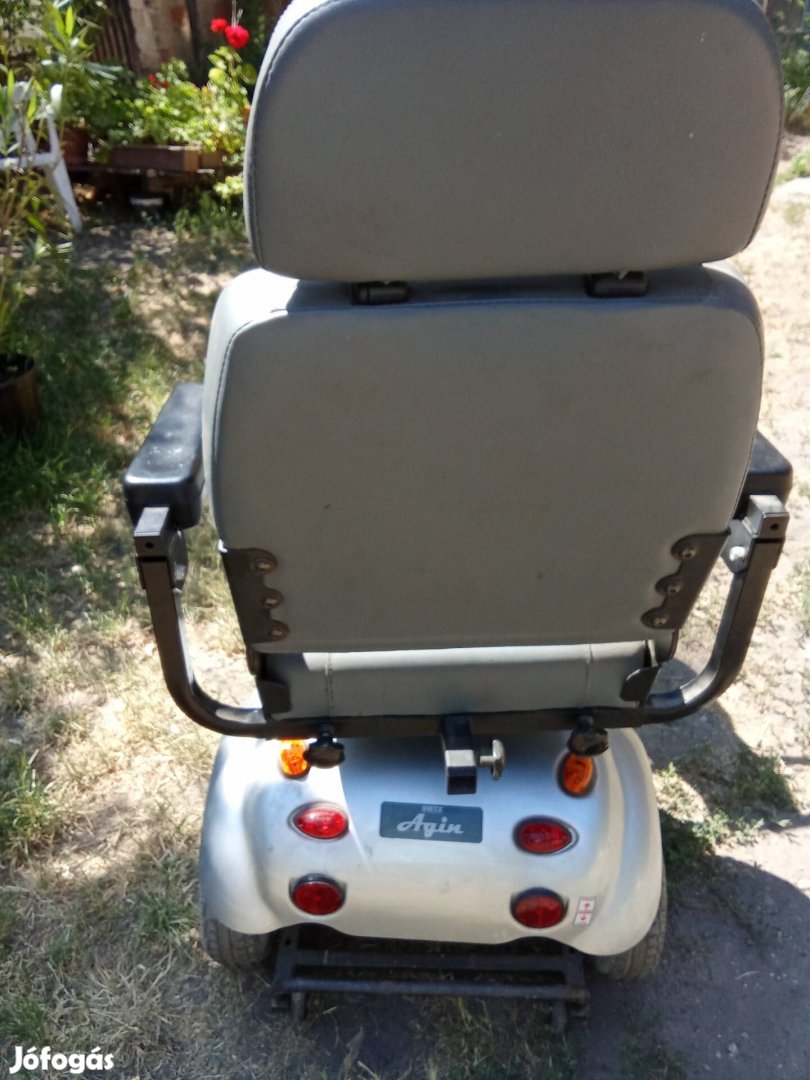 Elektromos moped eladó 