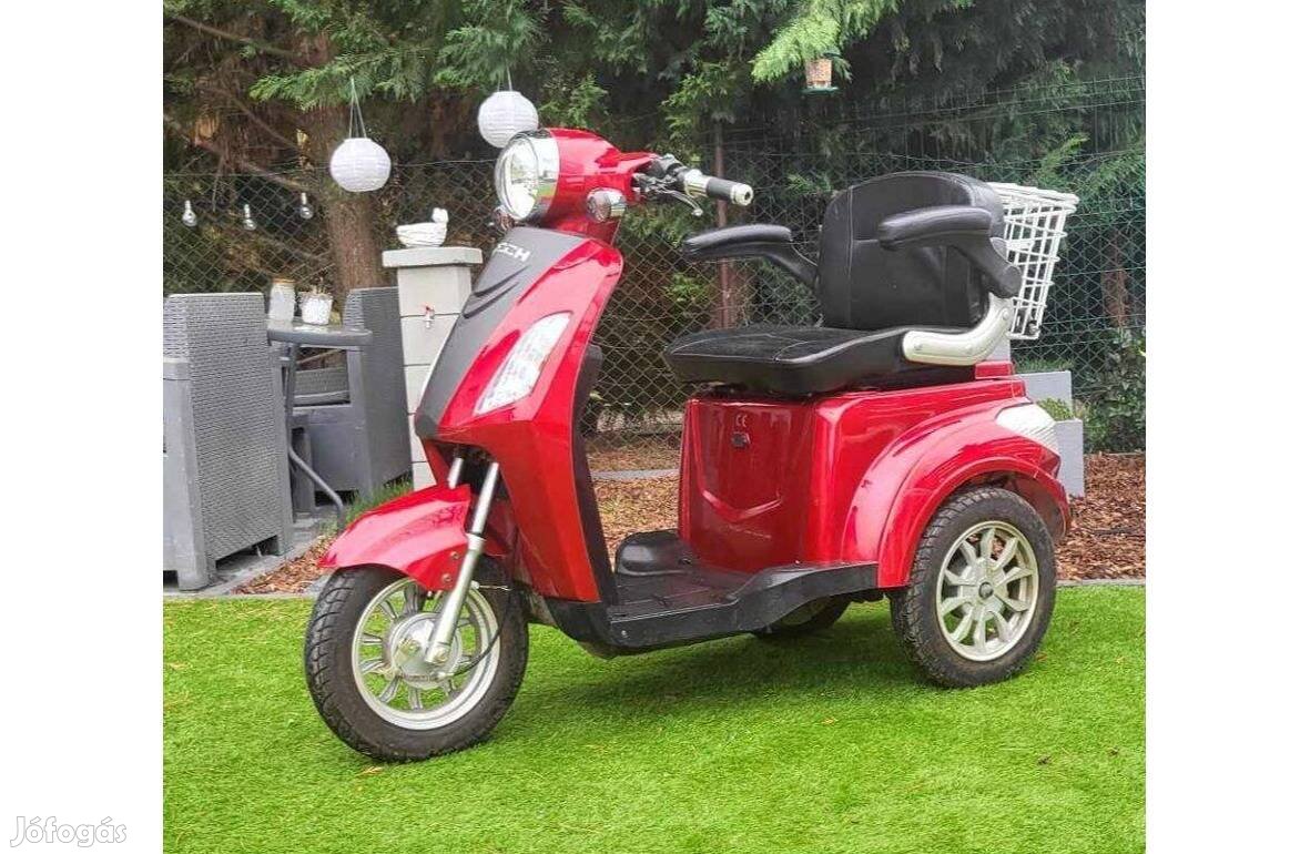 Elektromos moped robogó rokkantkocsi háromkerekű garancia házhozsz