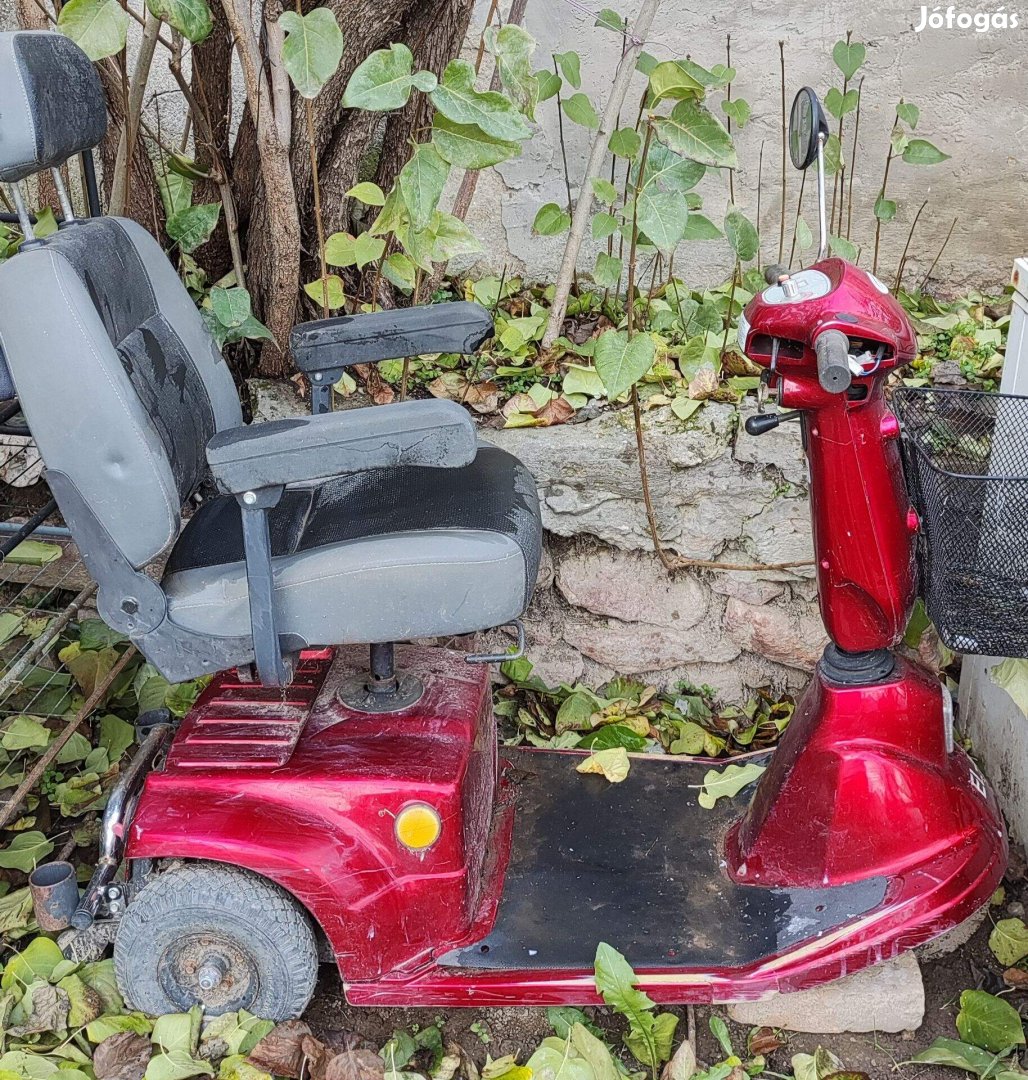 Elektromos moped rokkantkocsi , Új akkumulátorokkal