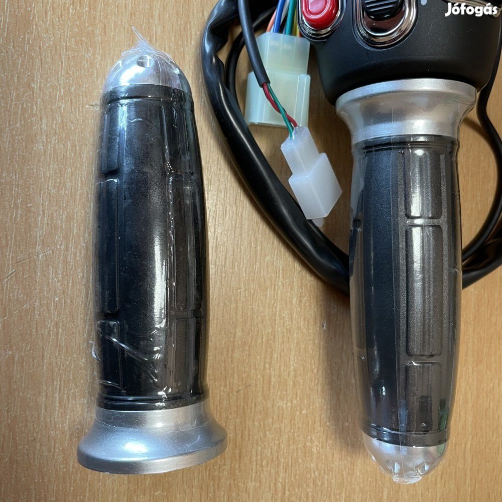 Elektromos robogó jobb és bal kezelő pult gázkarral BIRD