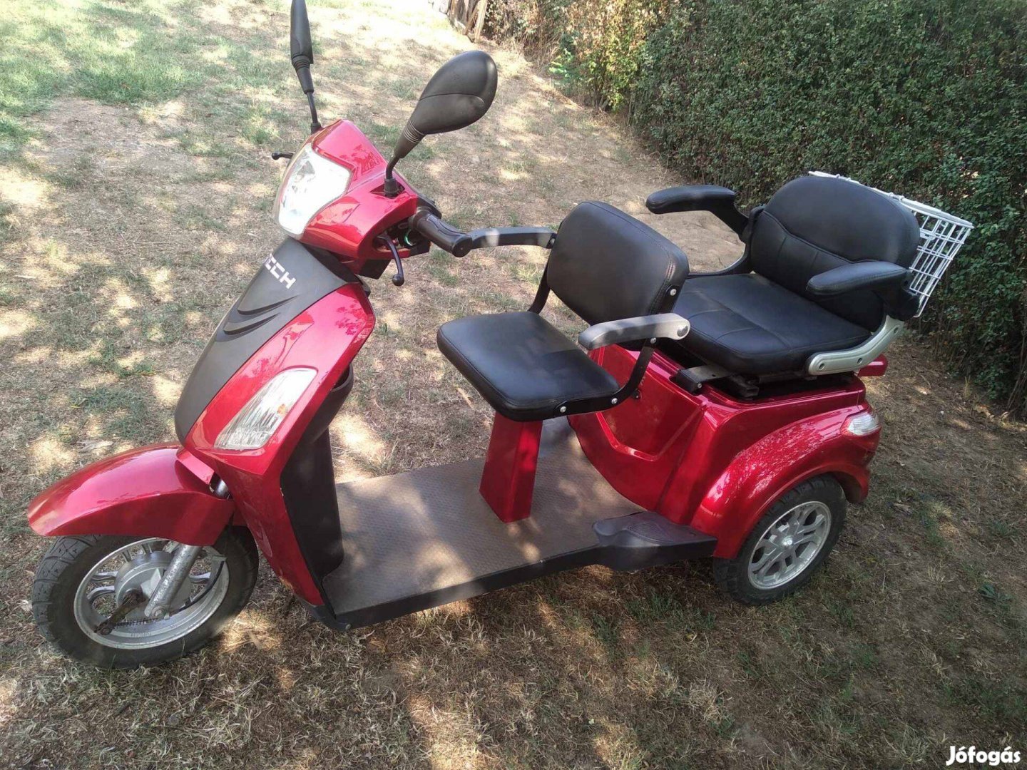 Elektromos robogó tricikli moped háromkerekű,ZT-18 Trilux,2 személyes