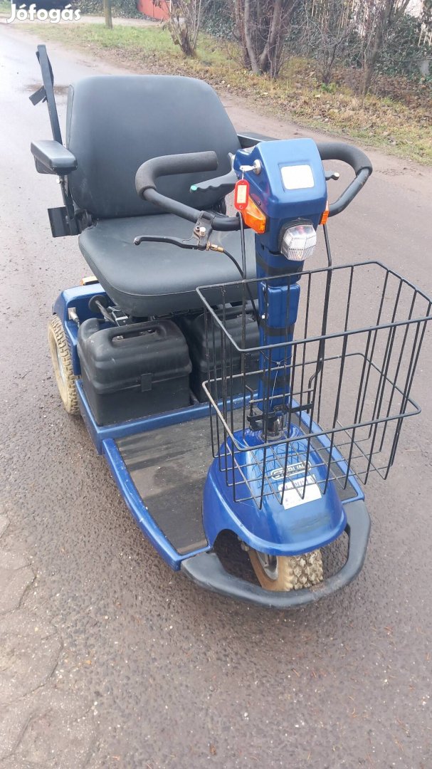 Elektromos rokkant kocsi moped 