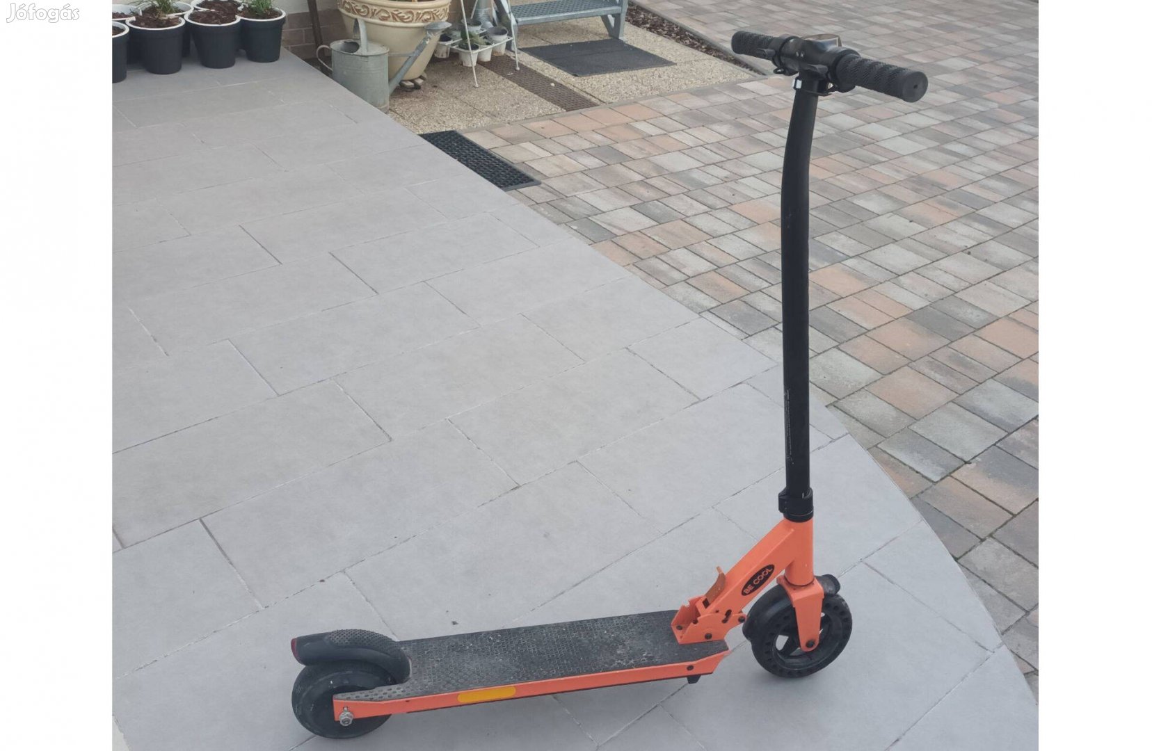 Elektromos roller Falcon eladó